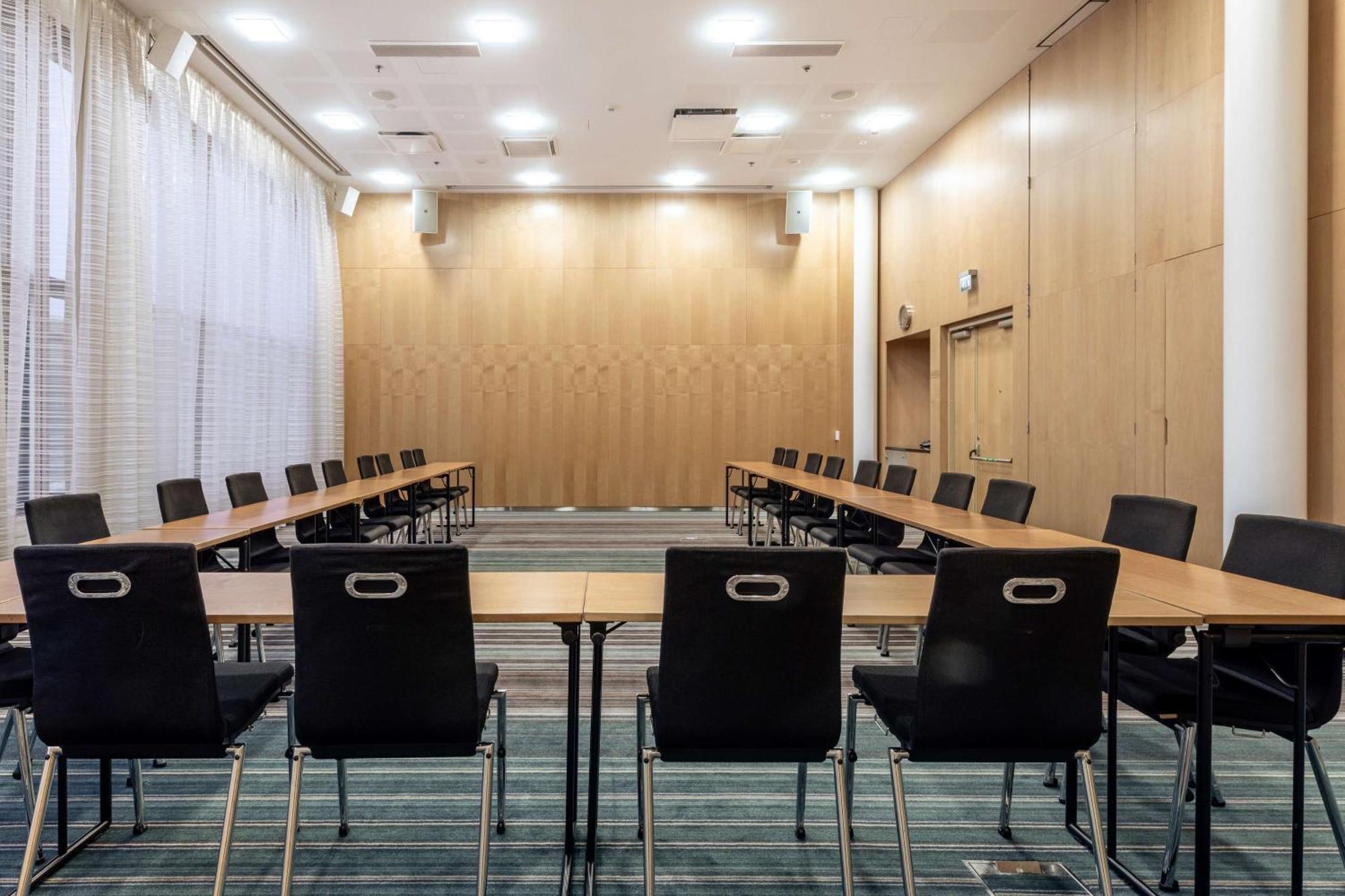 Hilton Helsinki Airport Hotel Vantaa Ngoại thất bức ảnh