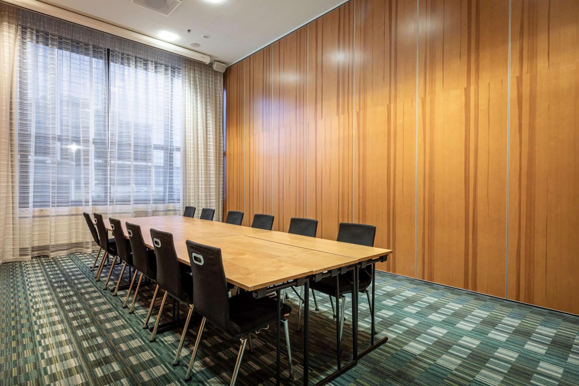 Hilton Helsinki Airport Hotel Vantaa Ngoại thất bức ảnh