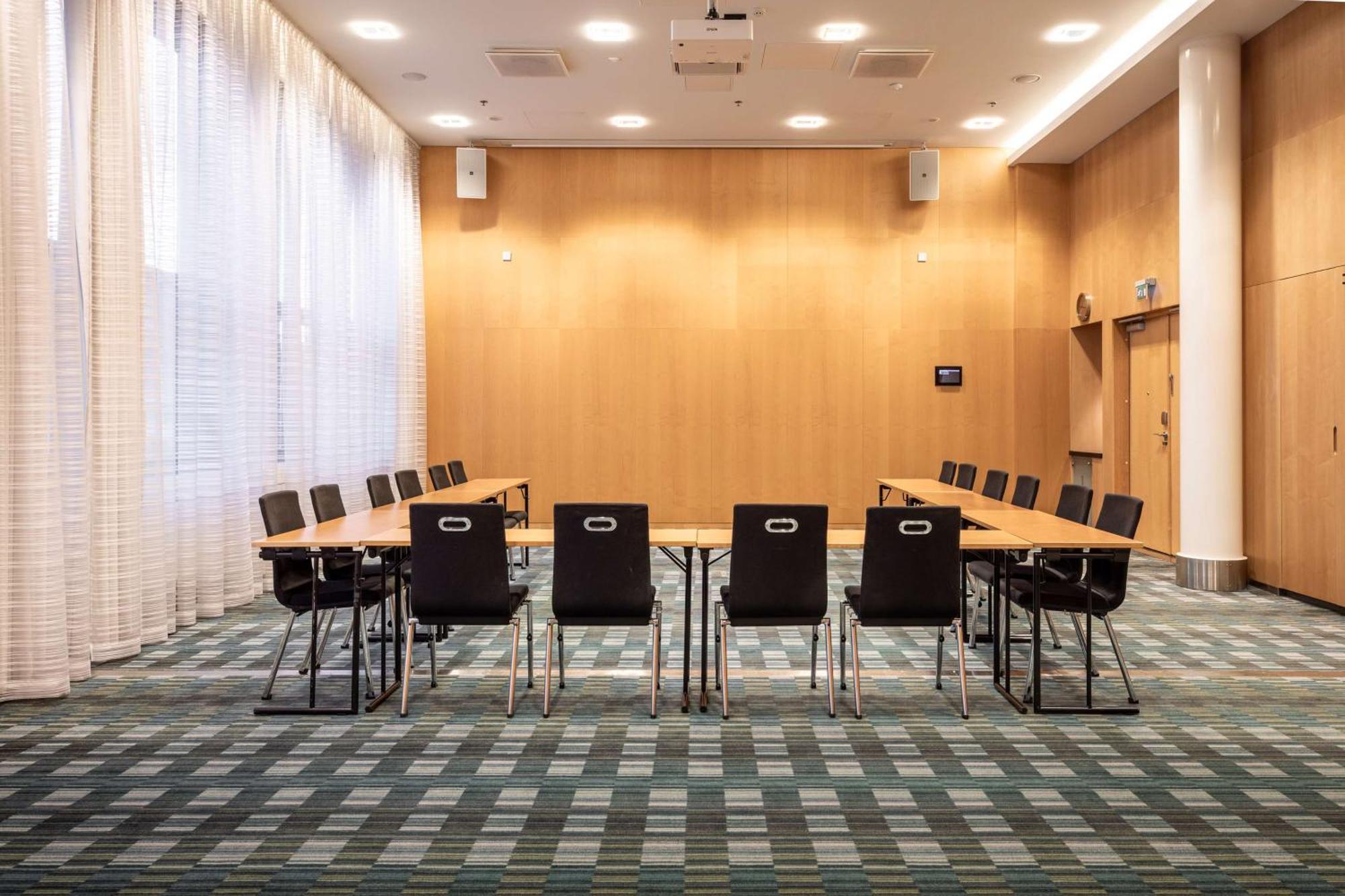 Hilton Helsinki Airport Hotel Vantaa Ngoại thất bức ảnh