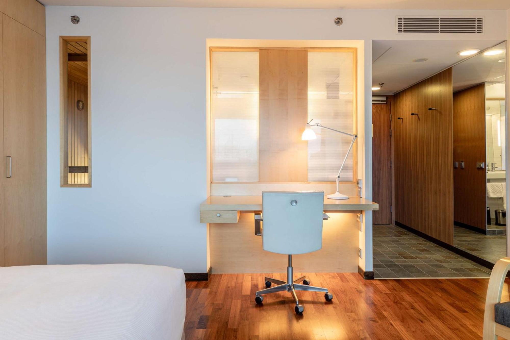 Hilton Helsinki Airport Hotel Vantaa Ngoại thất bức ảnh