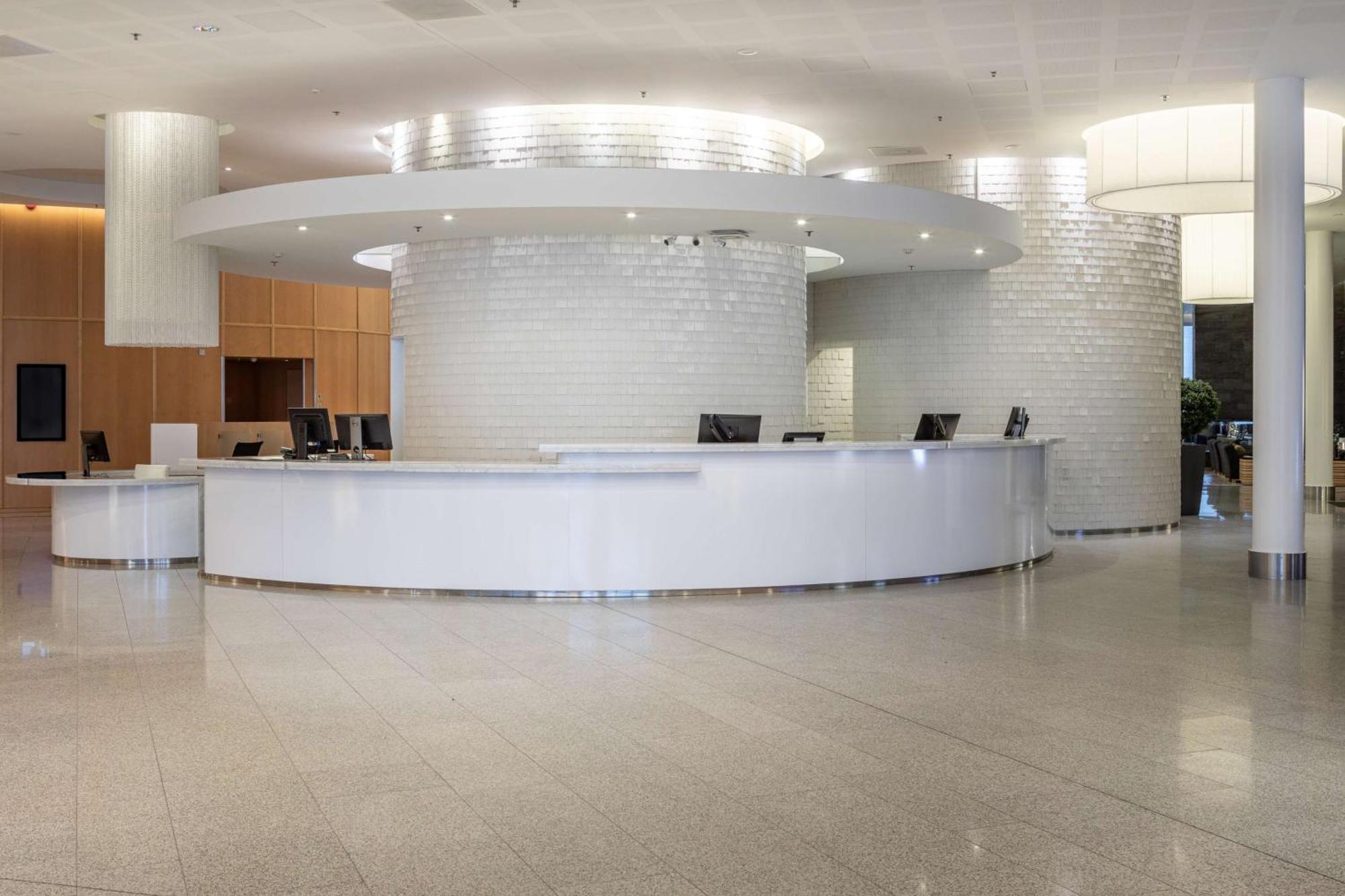 Hilton Helsinki Airport Hotel Vantaa Ngoại thất bức ảnh