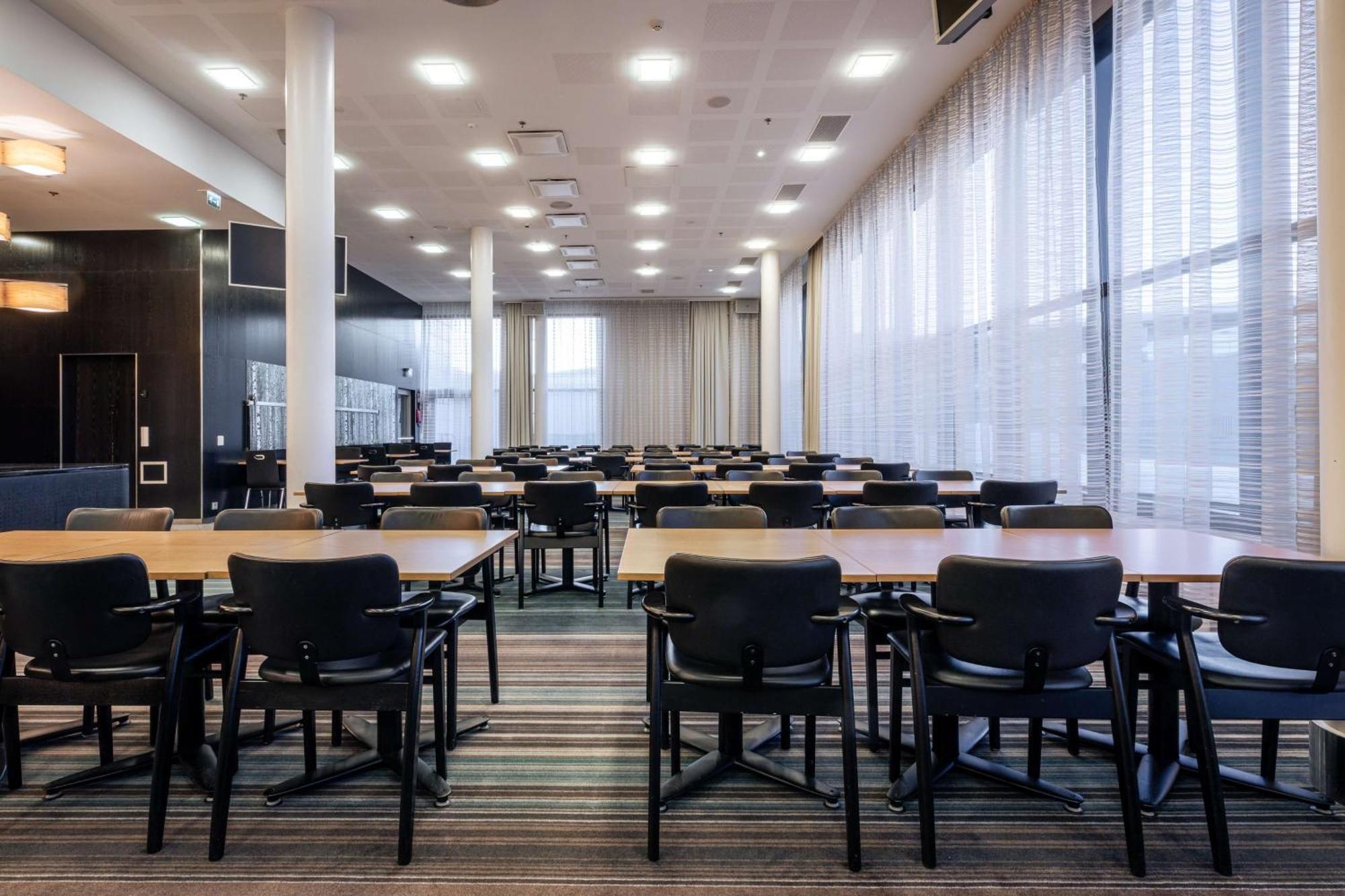 Hilton Helsinki Airport Hotel Vantaa Ngoại thất bức ảnh